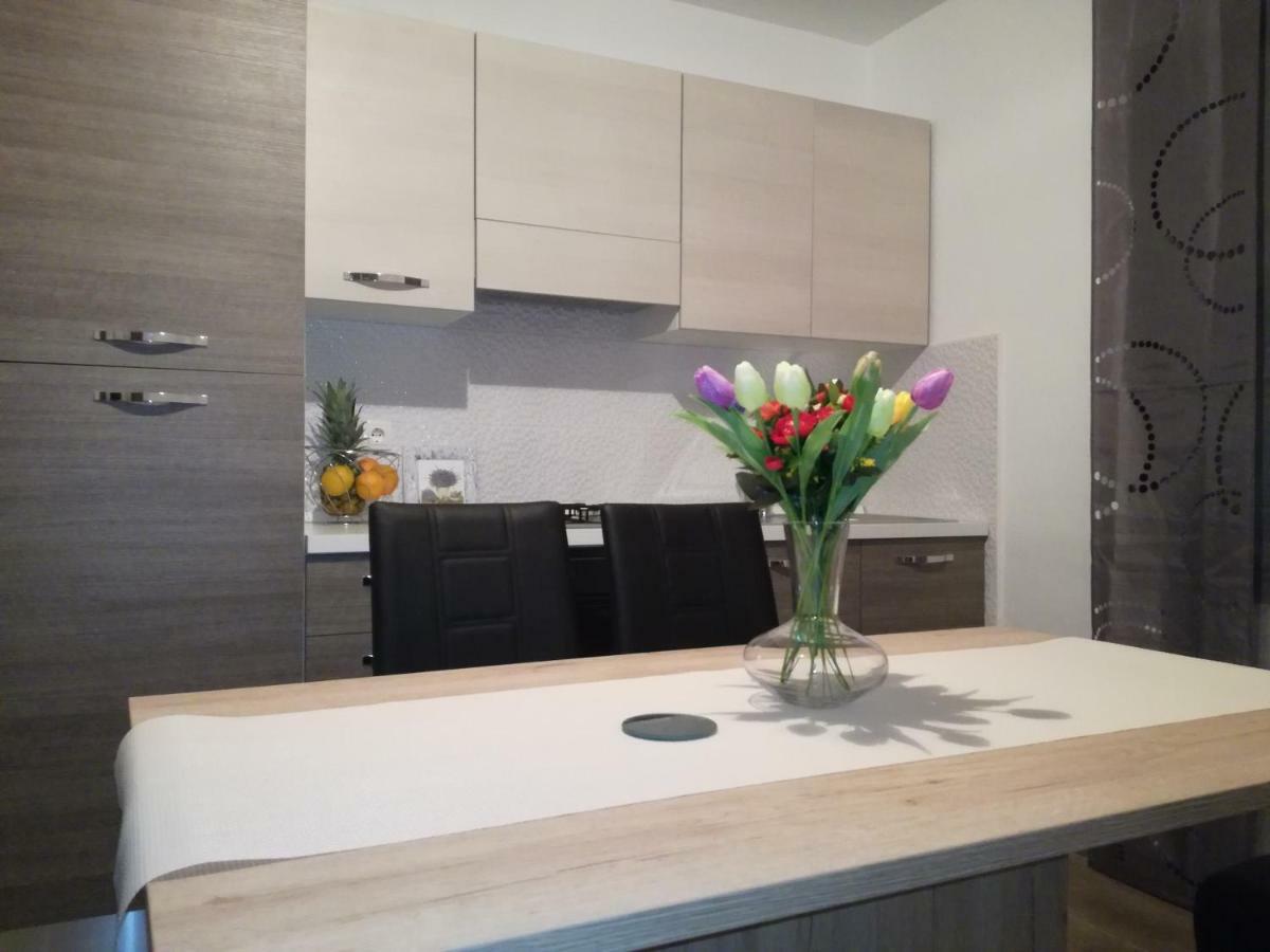 Apartment Ivan Marina Bagian luar foto