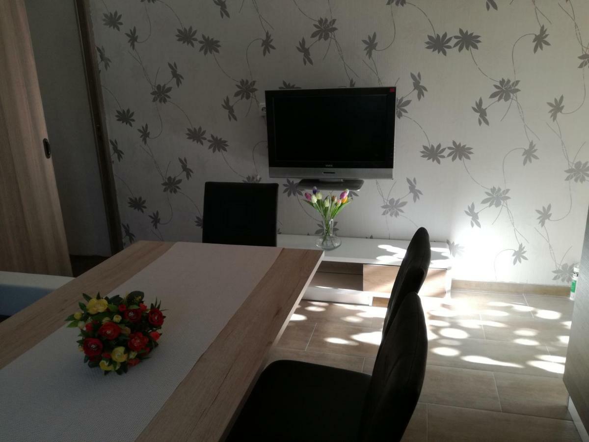 Apartment Ivan Marina Bagian luar foto